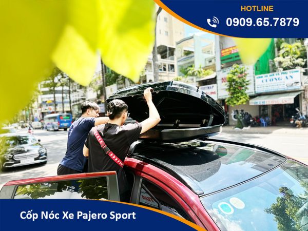 Cốp nóc xe Pajero Sport 2024