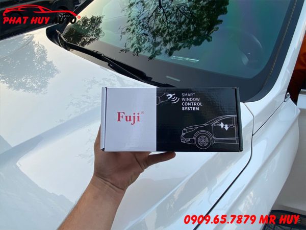 Gập gương lên kính xe Santafe